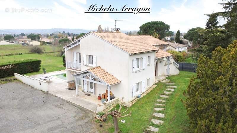 Maison à vendre 6 pièces VILLENEUVE SUR LOT (47) - photo 3