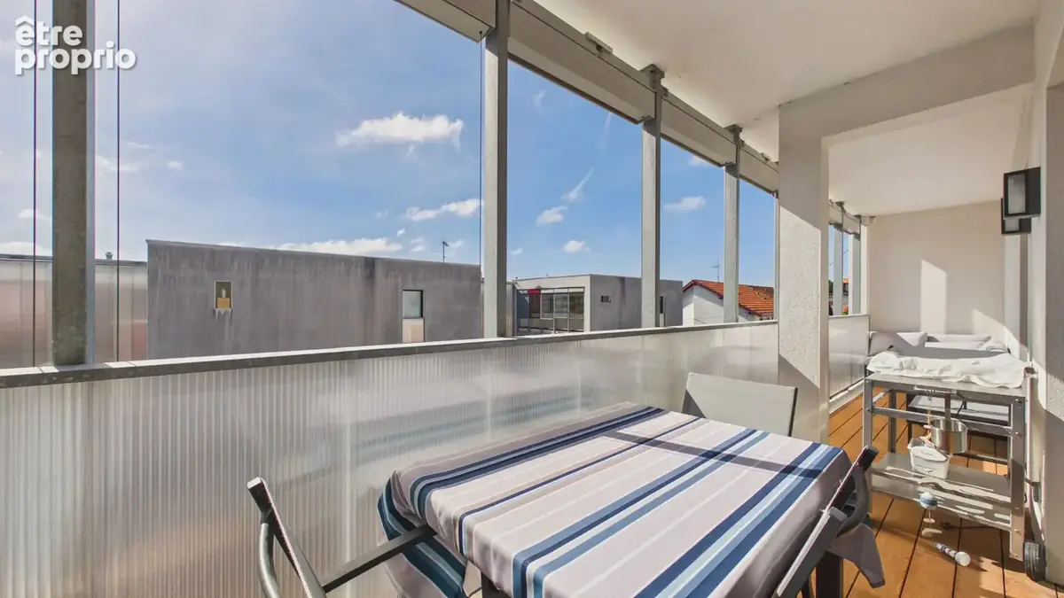 Appartement Biarritz T3, possibilité 4 pièces - 84 m2 - Dernier étage - Box - photo 10