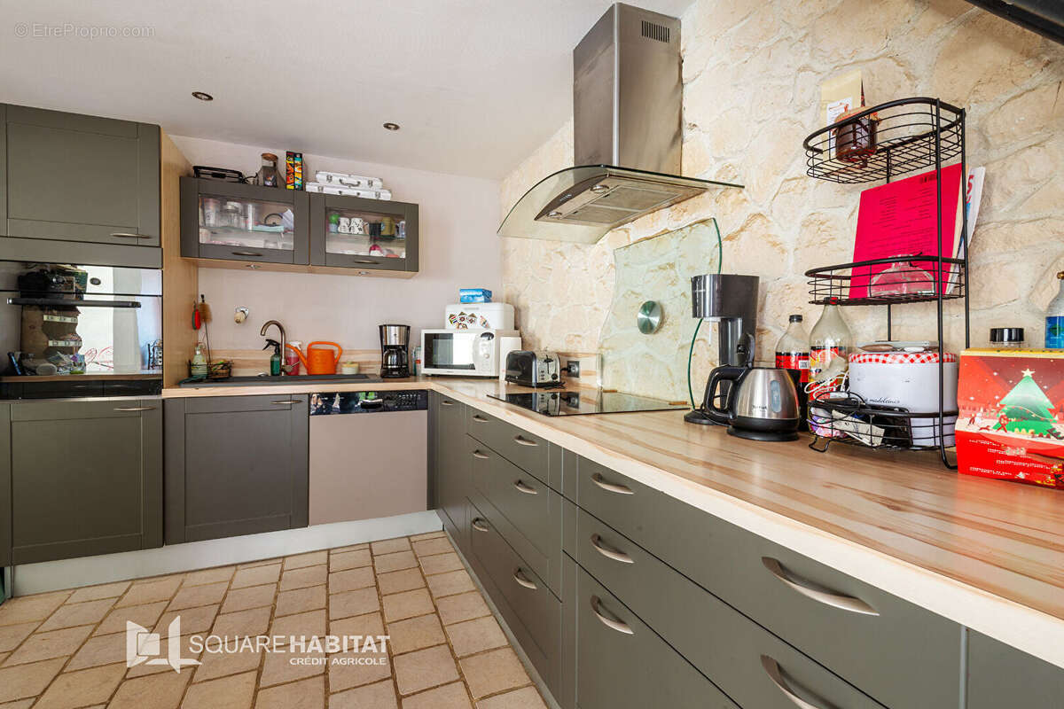 Maison à SOULAIRE-ET-BOURG