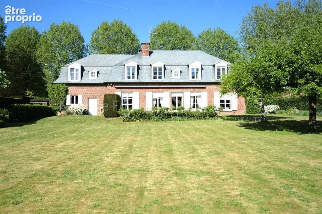 Photo Maison à Croix au prix de 1 060 000€