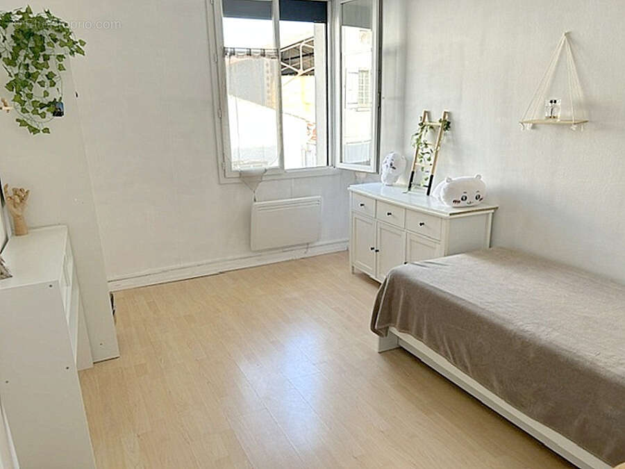 Maison à LA RONDE