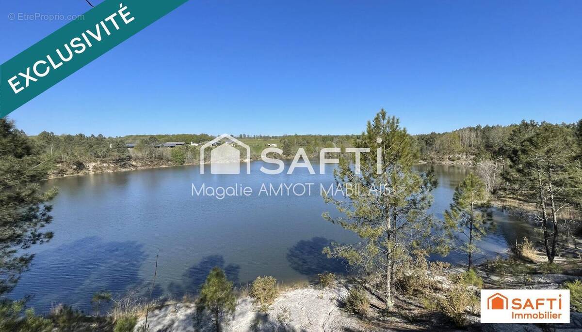 Photo 1 - Maison à BARBEZIEUX-SAINT-HILAIRE