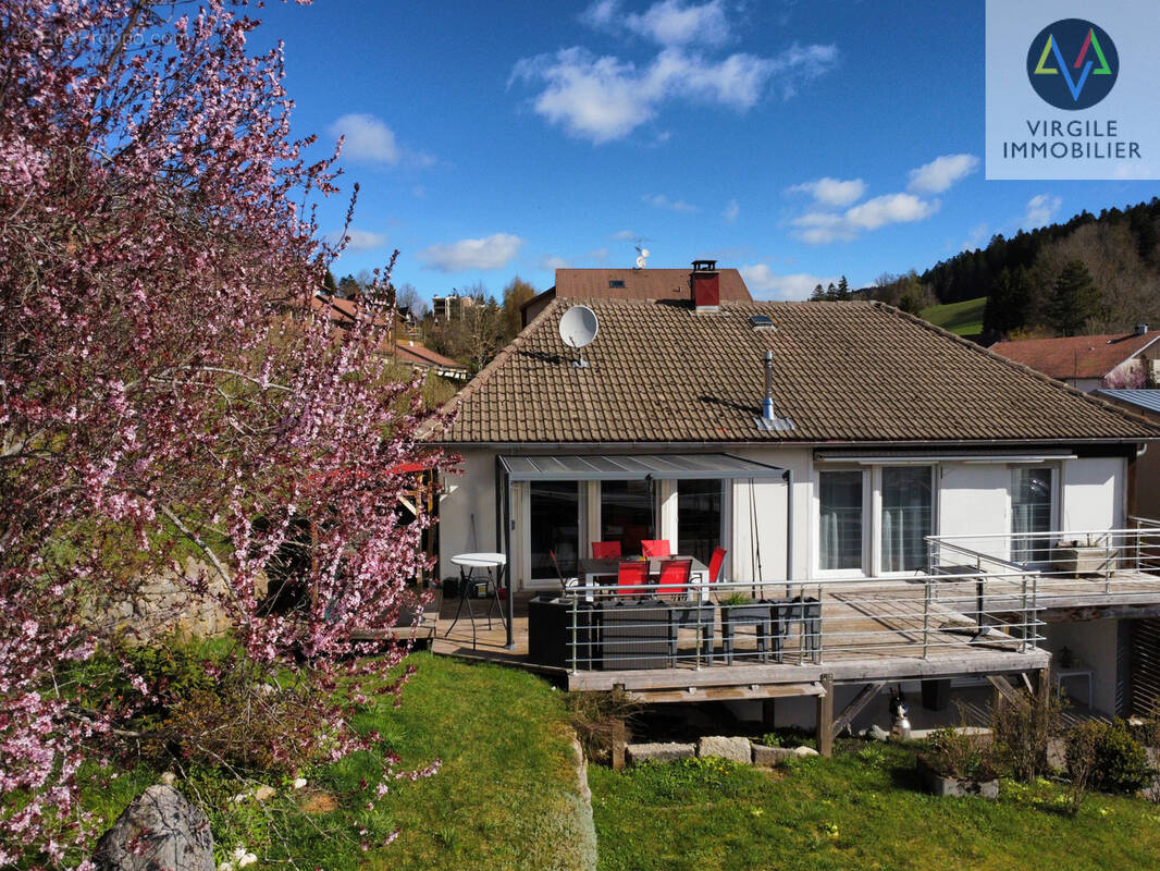 Maison à LES HOPITAUX-NEUFS