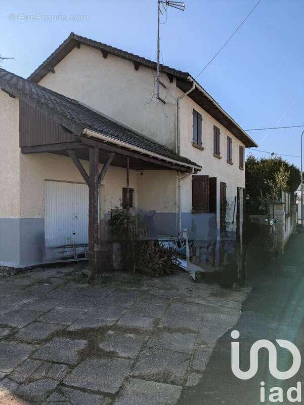 Photo 4 - Appartement à ROISSY-EN-BRIE