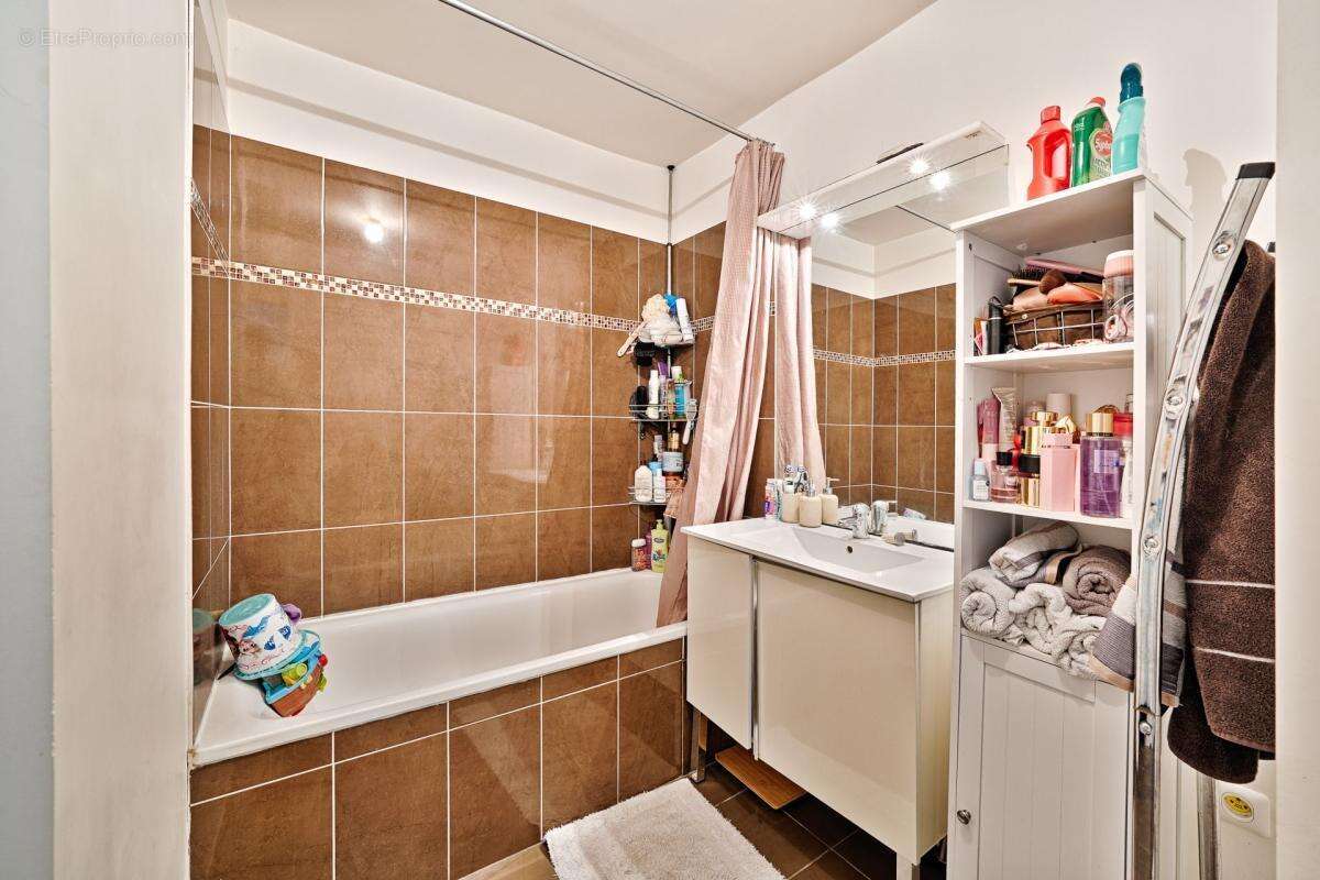 Appartement à JUVISY-SUR-ORGE