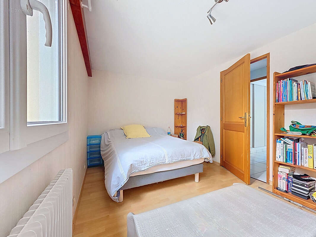 Maison à BLANQUEFORT