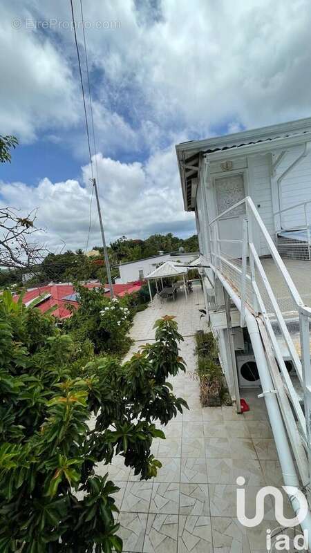 Photo 4 - Maison à LES ABYMES