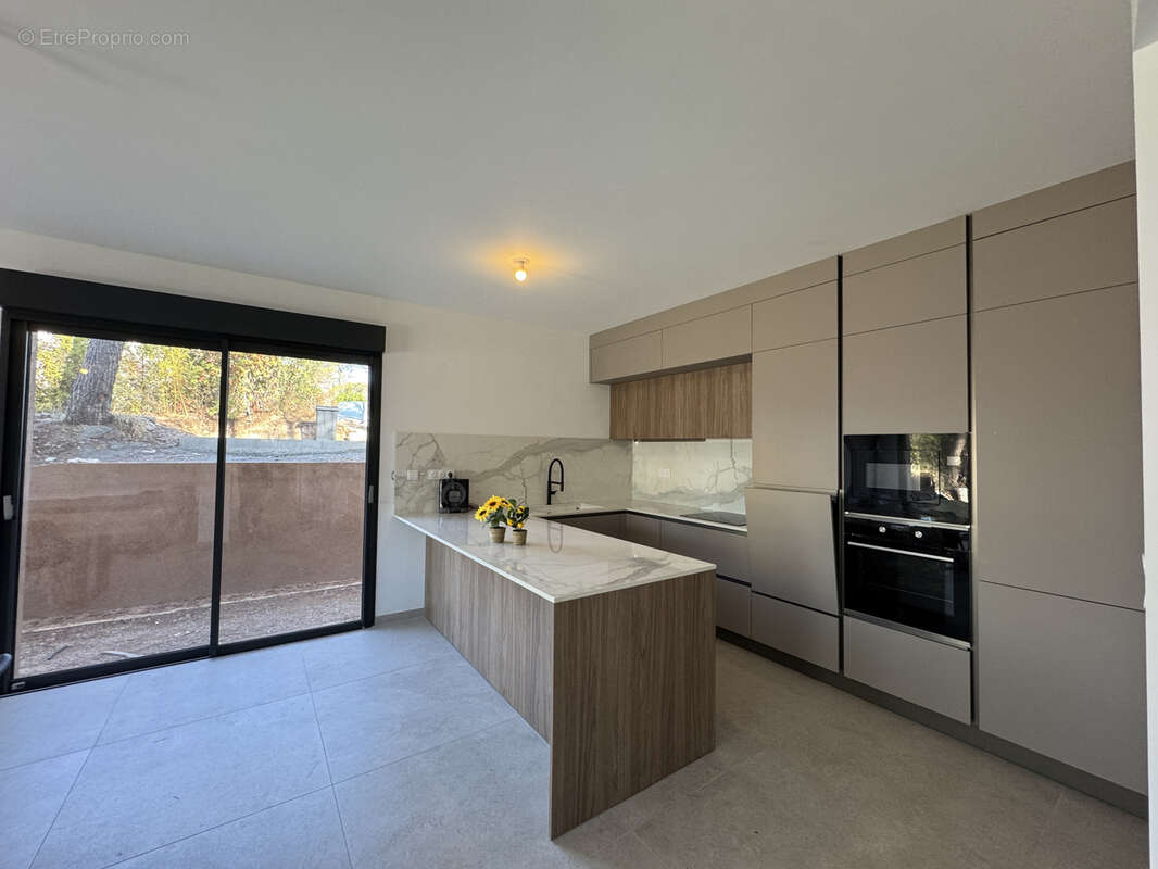 Maison à SAINT-RAPHAEL