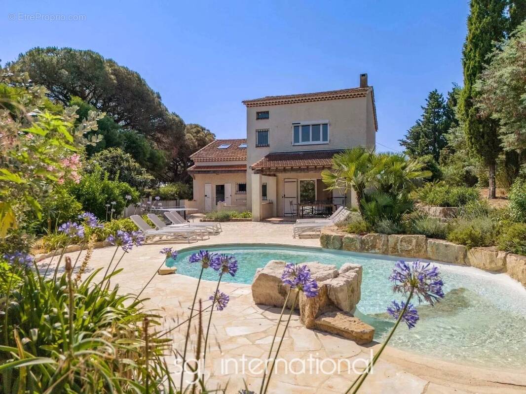 Maison à SAINTE-MAXIME