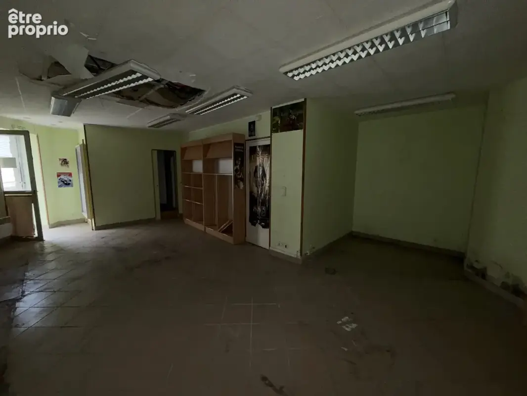 Local commercial de 40 m2   possibilité de transformation en appartement - photo 5