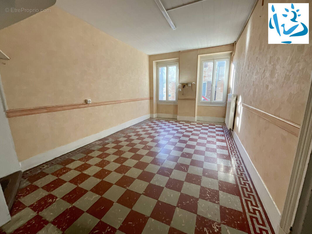 Maison à BEAUMONT-DE-LOMAGNE