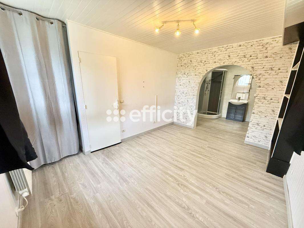 Maison à LEXY