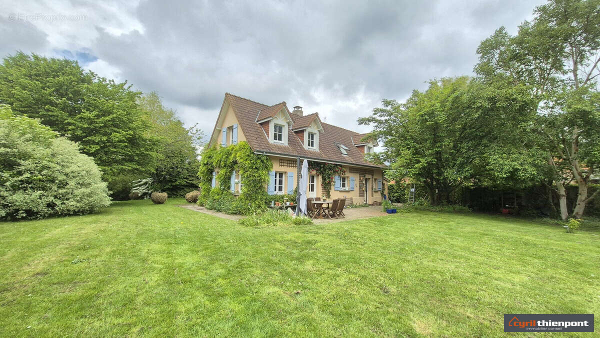 Maison à MIANNAY