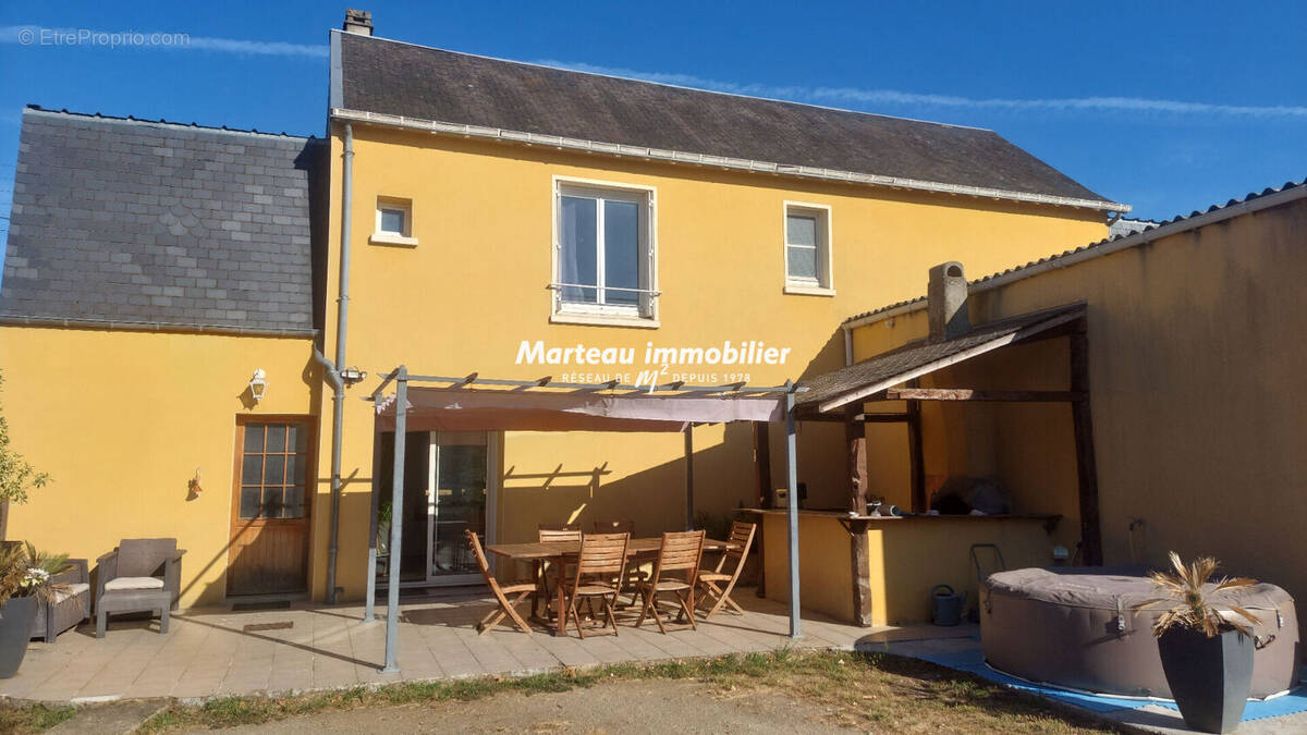 Maison à CHANGE