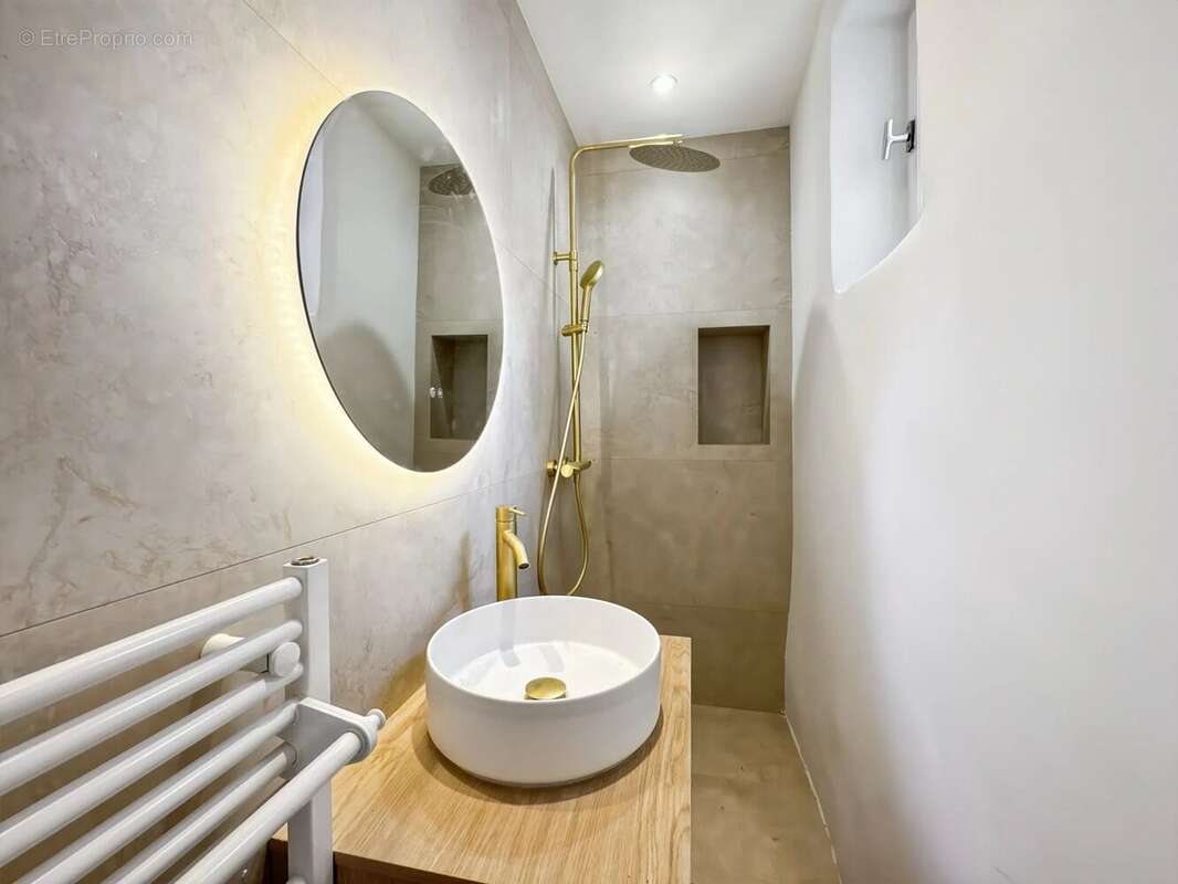 Appartement à LYON-2E