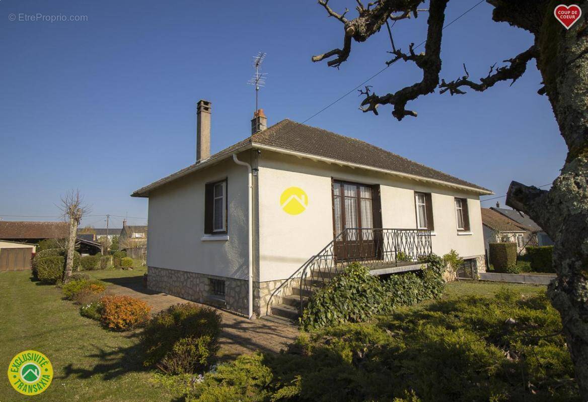 Maison à AUBIGNY-SUR-NERE