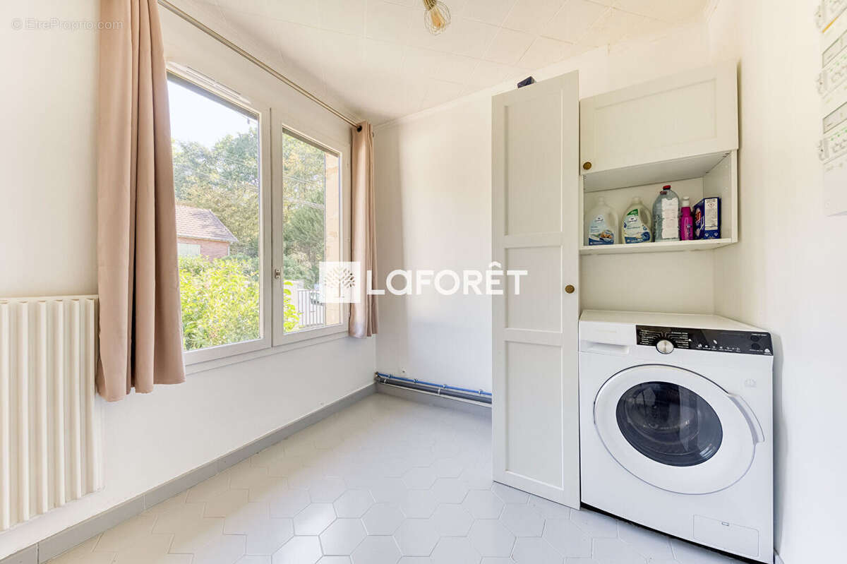 Maison Gretz Armainvilliers 5 pièce(s) 110 m2 - photo 9