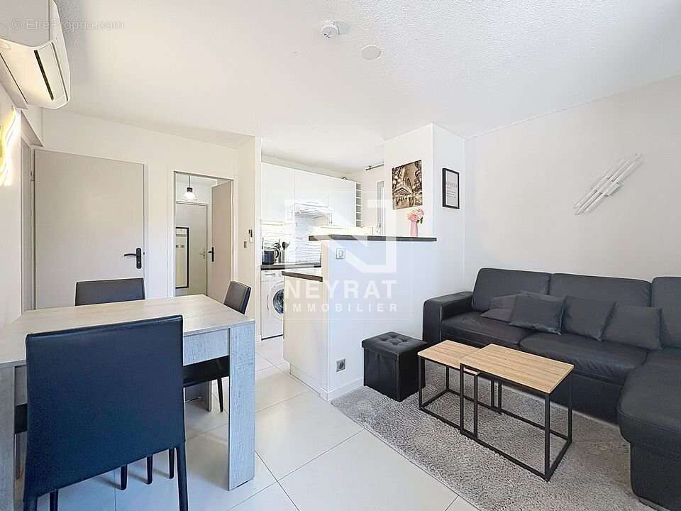 Appartement à SAINT-RAPHAEL