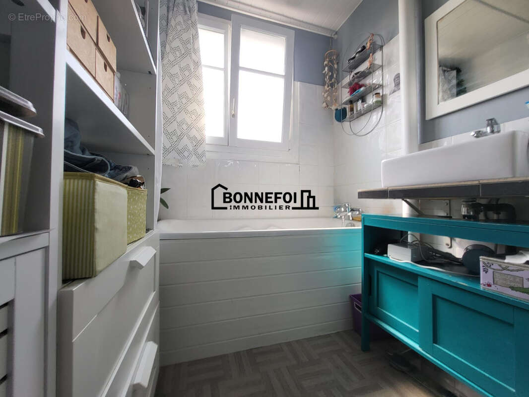 Appartement à CHAMPIGNY-SUR-MARNE