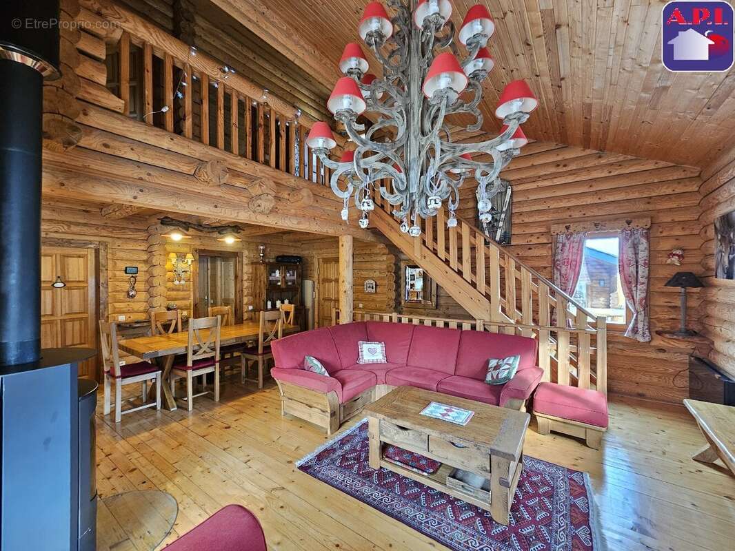 Maison à SAINT-PIERRE-DELS-FORCATS