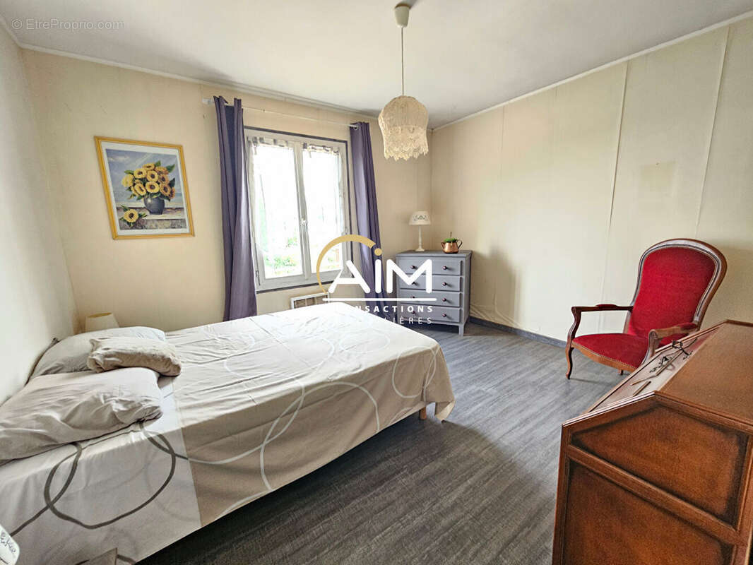 Maison à MONTLOUIS-SUR-LOIRE