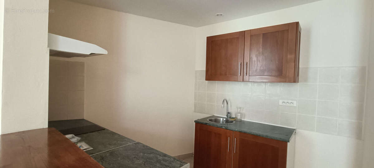 Appartement  T3 - RDC + 1er étage - photo 5