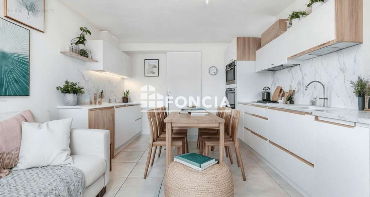 Appartement à VIAS