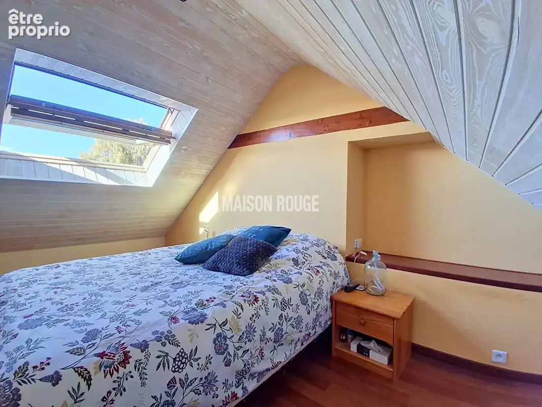 Maison familiale de 5 chambres avec  jardin de 611 m² dans un secteur calme et recherché - PLOUFRAGAN - photo 14
