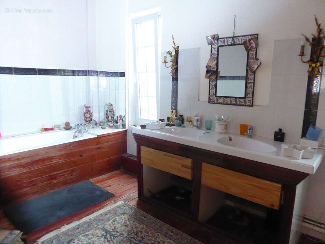 Maison à PONT-L'EVEQUE