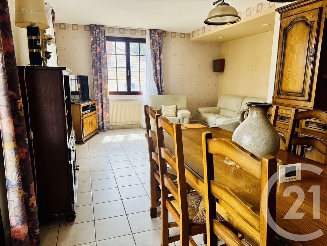 Maison à LE CREUSOT