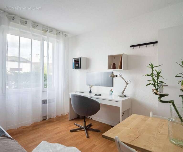 INVESTISSEMENT LOCATIF  MERIGNAC  Résidence étudiante Studéa Bordeaux Ouest - 5,34% de rentabilité - photo 3