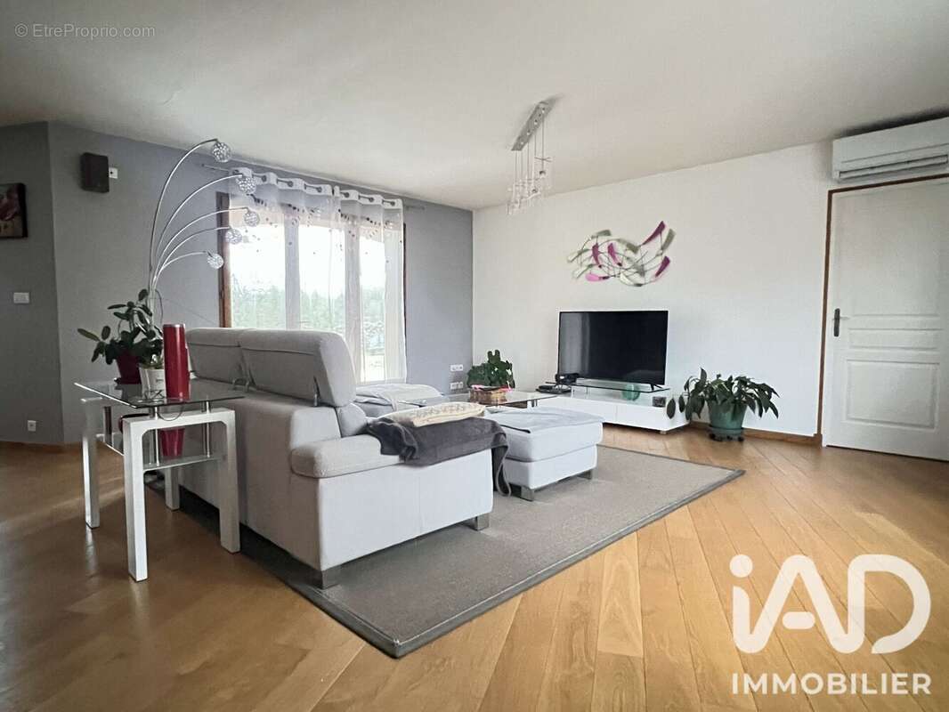 Maison 280 m² à Gramat  - photo 6