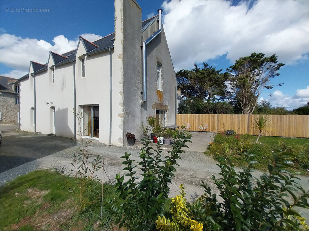 Maison à PLONEOUR-LANVERN