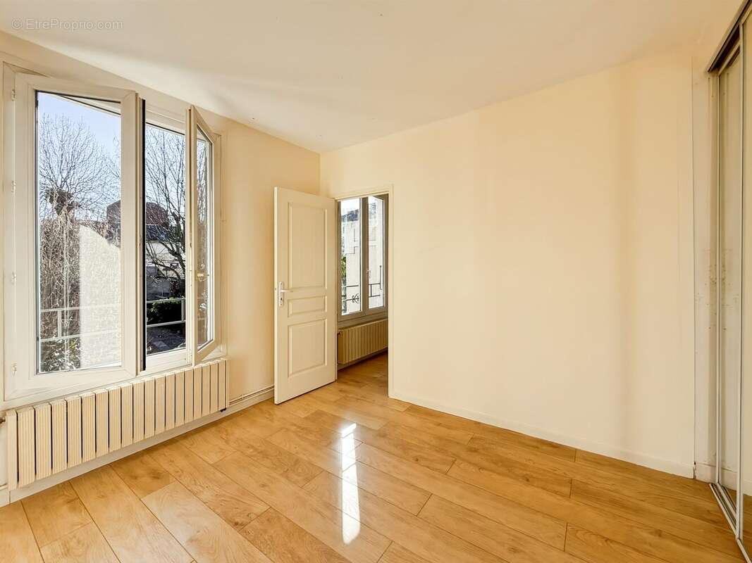 Maison à NOISY-LE-GRAND