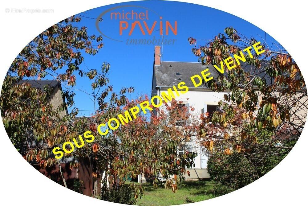 Maison à LA GUERCHE-SUR-L'AUBOIS