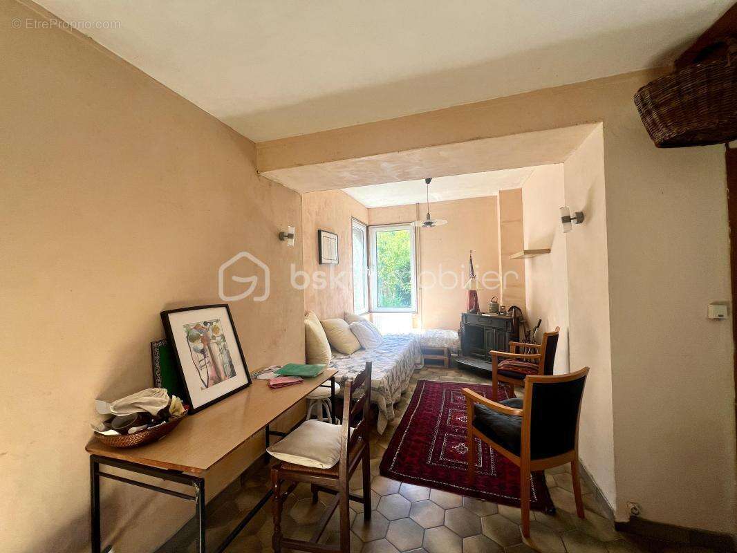 Maison à JANVILLE-SUR-JUINE