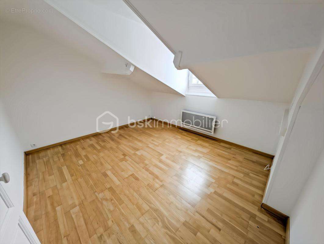 Bel appartement t2 hyper centre de chelles a 5 minutes de la gare faibles charges - photo 6