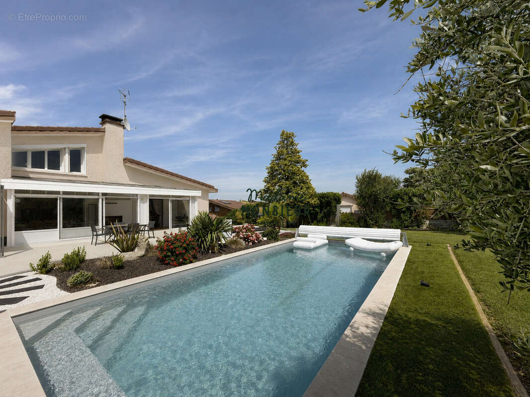 Maison à BOURGOIN-JALLIEU
