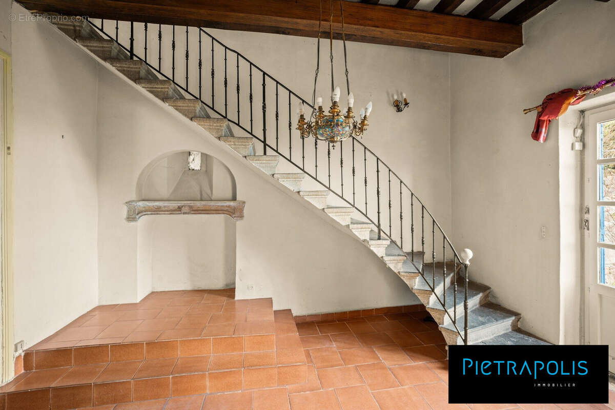 Maison à SAINT-DIDIER-AU-MONT-D'OR