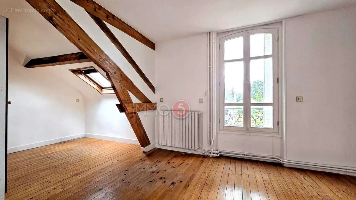 Maison à VILLEMOMBLE