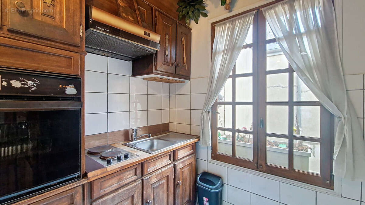 Appartement à PARIS-19E