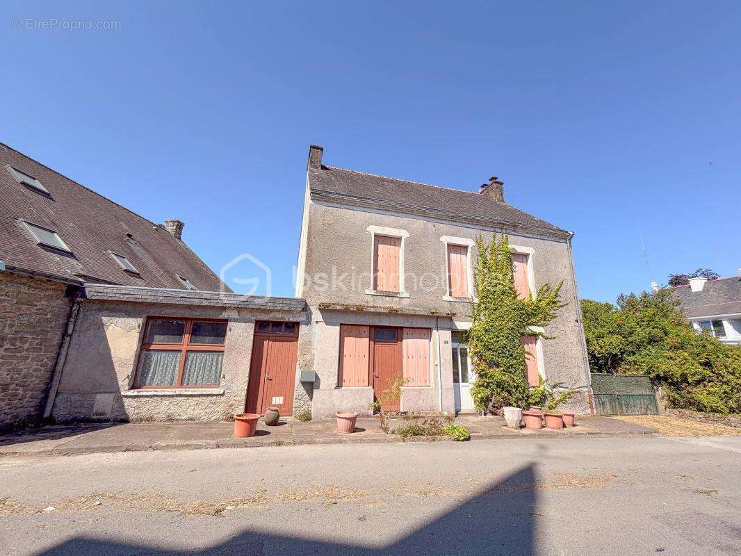 Maison à SAINT-NOLFF