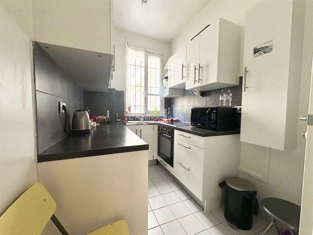 Appartement à PARIS-15E