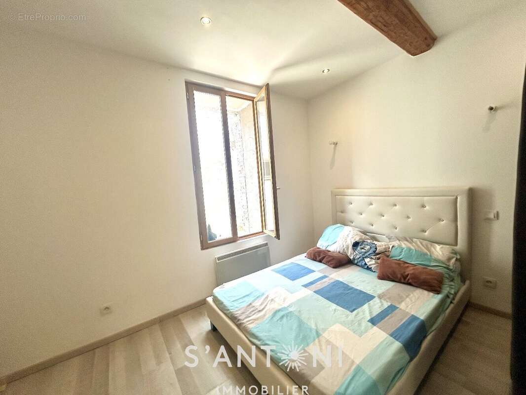 Maison à VILLENEUVE-LES-BEZIERS