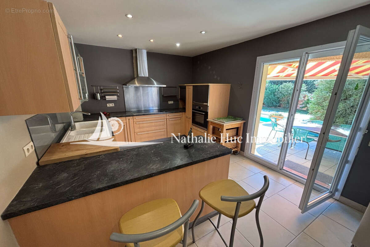 Maison à VILLELONGUE-DE-LA-SALANQUE