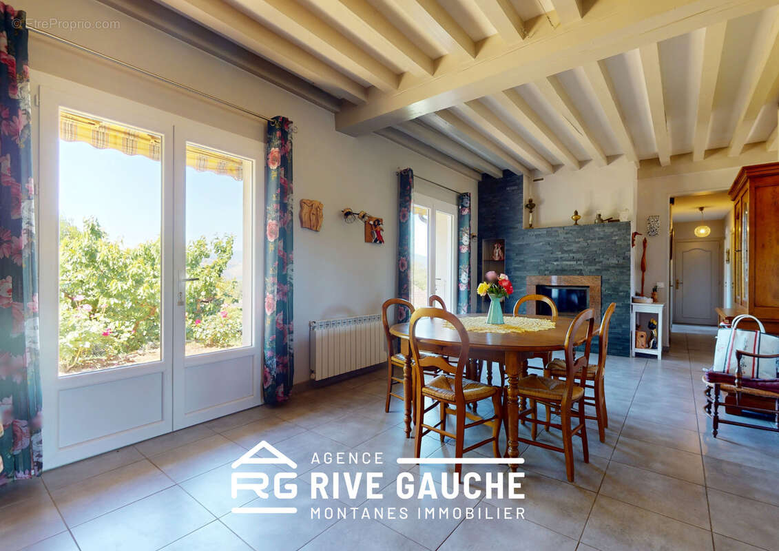 Maison à LE PEAGE-DE-ROUSSILLON