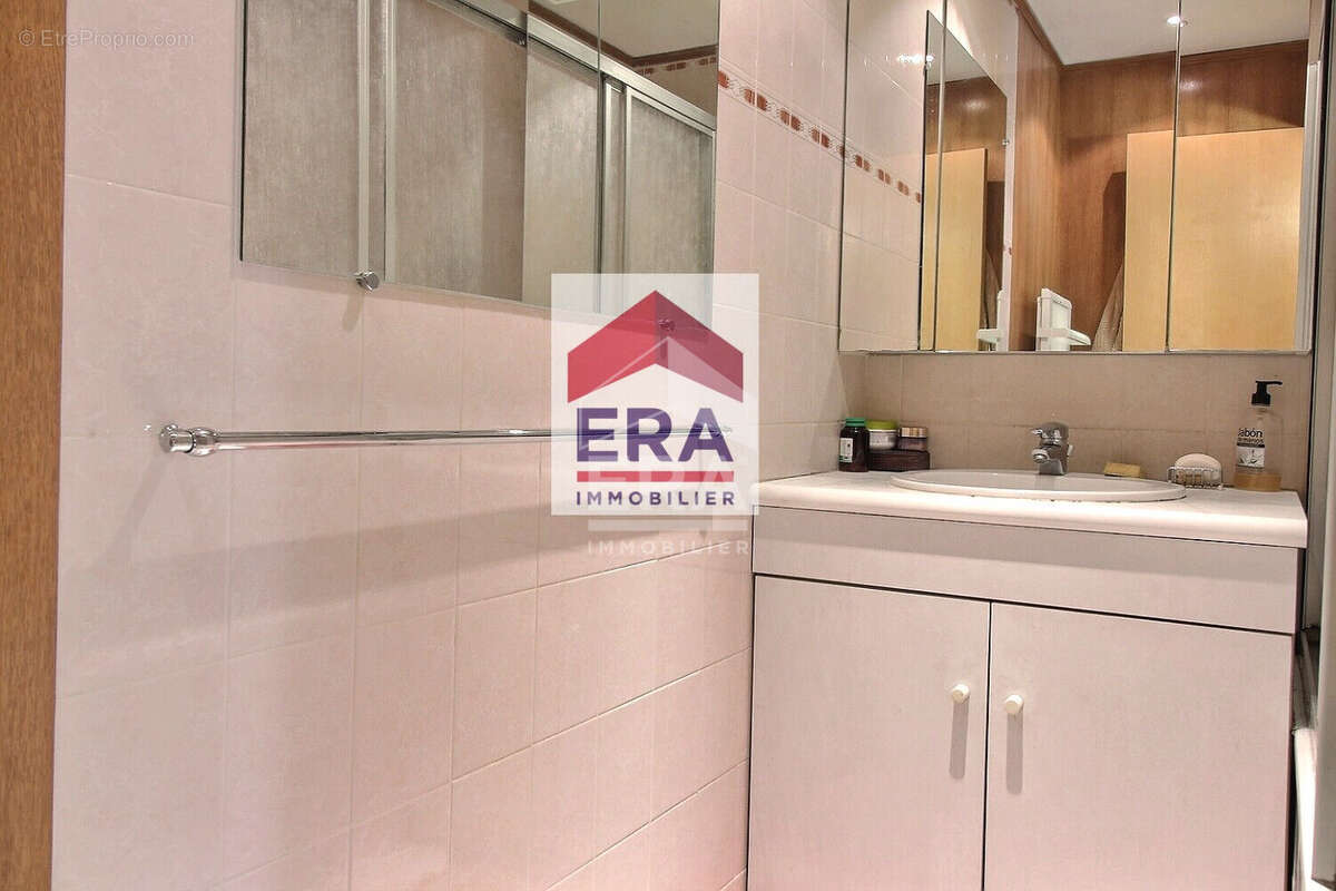 Maison à VILLENEUVE-LA-GARENNE