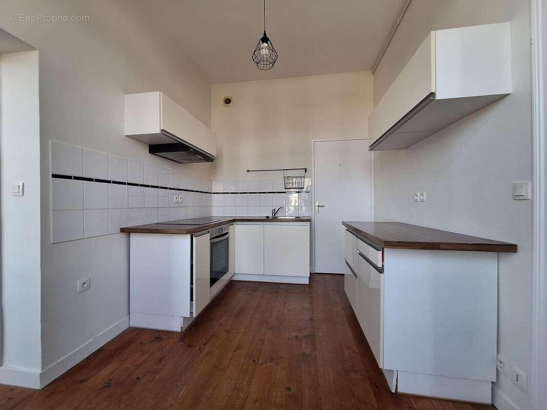 Appartement à vendre 5 pièces LAVAL CENTRE (53) - photo 3