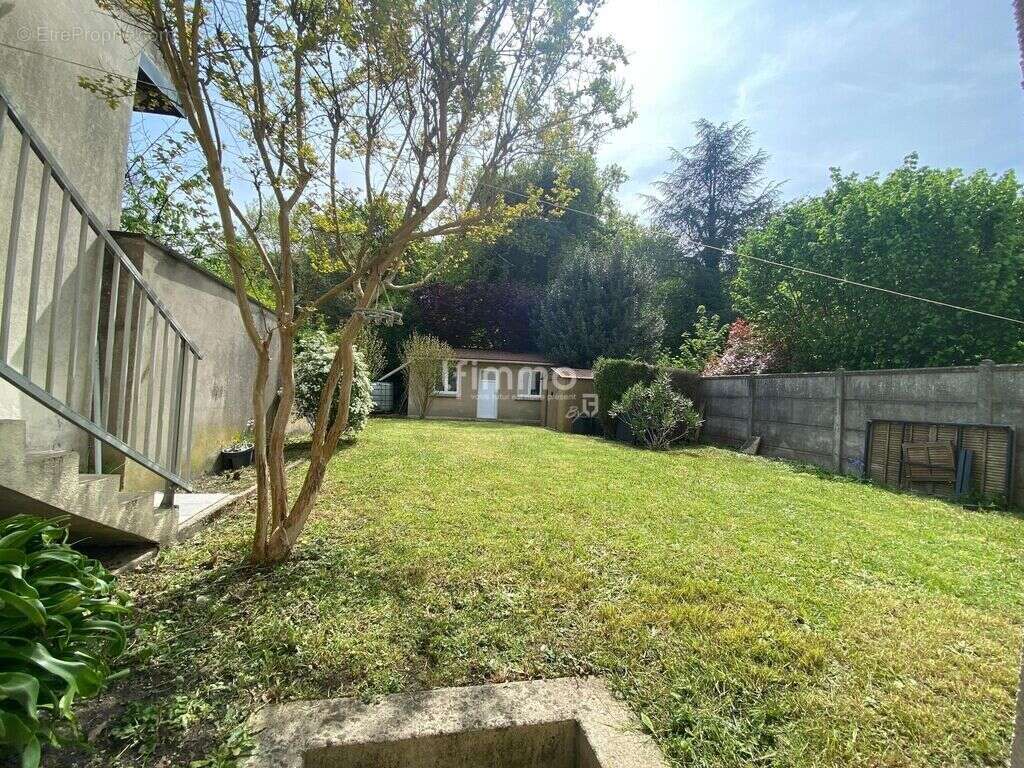 Maison à VILLEPINTE