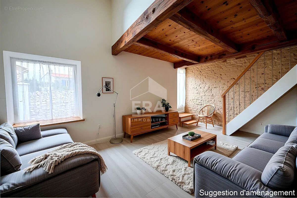 Maison à SAINT-GELAIS